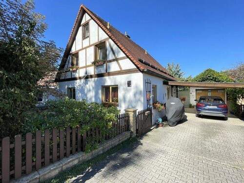 Außenansicht - 5 Zimmer Einfamilienhaus zum Kaufen in Lauf