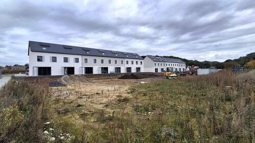 Bebauung im Zentrum des Wohngebietes - 