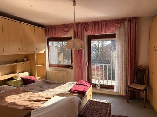 ...mit französischem Balkon - 