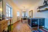 Koch- und Essbereich Wohnung - 3 Zimmer Mehrfamilienhaus, Wohnhaus zum Kaufen in Landsberg am Lech