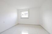 Zimmer 2 - 