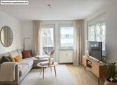 Wohnzimmer mit Balkon - Top Lage: 3-Zimmer-Wohnung mit Balkon in Stuttgart-Degerloch Begehungen am 30.4.26 - bitte telefonisch anmelden