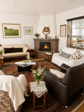 Wohnzimmer mit Kamin - 