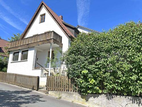 Außenansicht - 4 Zimmer Doppelhaushälfte zum Kaufen in Stadtsteinach