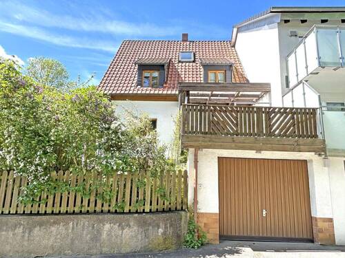 Garage - Doppelhaushälfte mit 100,00 m&sup2; in Stadtsteinach zum Kaufen
