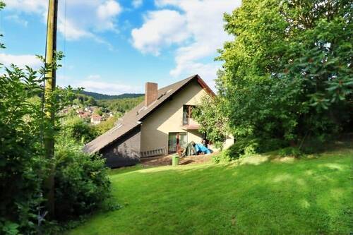 Terrasse - Mehrfamilienhaus, Wohnhaus mit 190,00 m² in Alfeld zum Kaufen