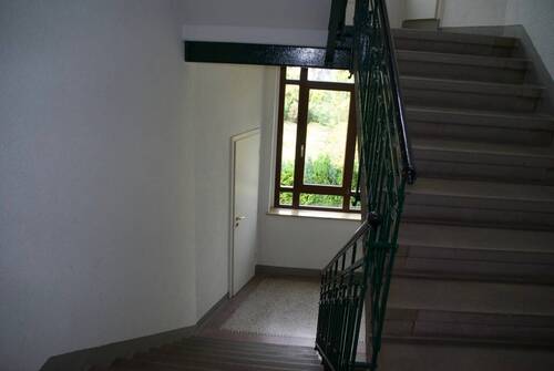 Treppenhaus.jpg - 2 Zimmer Etagenwohnung in Chemnitz