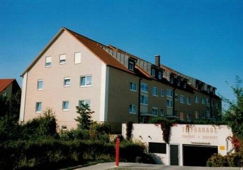 Bild 1 - 2 Zimmer Etagenwohnung zur Miete in Schweinfurt