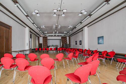 MAN Saal - 
