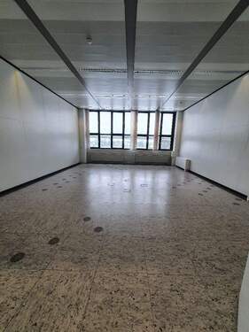 Bürofläche 2. OG - 