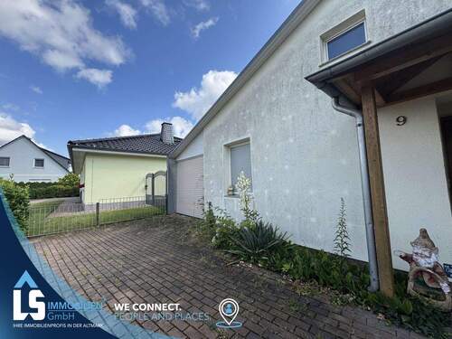 Außénansicht - Bungalow mit 105,00 m&sup2; in Stendal zum Kaufen