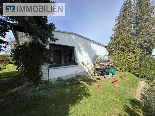 seitliche Hausansicht - 