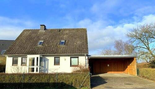 Doppel-Carport mit viel Platz - 