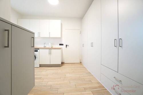 Hauswirtschaftsraum - 