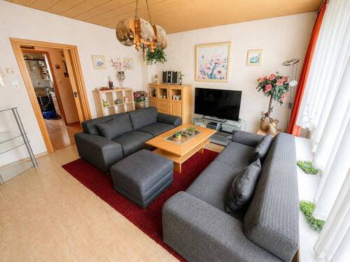 Wohnzimmer - 3 Zimmer Etagenwohnung zur Miete in Dortmund
