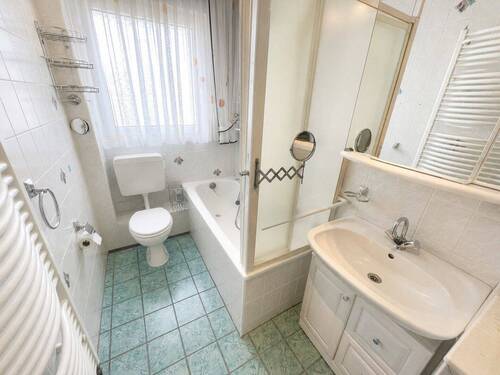 Badezimmer - Etagenwohnung mit 65,00 m&sup2; in Dortmund zur Miete
