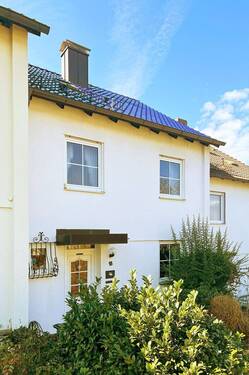 Ostansicht - 5 Zimmer Reihenmittelhaus zum Kaufen in Lichtenfels