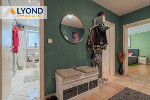 Flur / Eingangsbereich - Etagenwohnung mit 62,00 m&sup2; in Dortmund / Schüren zum Kaufen