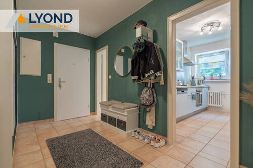 Flur / Eingangsbereich - 