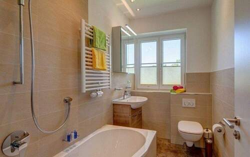 427185157_1178760009788927_8314191737709477401_n.jpg - Luxuriöses Wohnung mit 2 Zimmern und Balkon