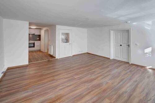 Wohnzimmer W2 - Mehrfamilienhaus, Wohnhaus zum Kaufen in Dinkelsbühl