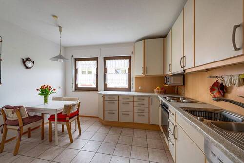 Küche - 4 Zimmer Einfamilienhaus zum Kaufen in Bad Homburg