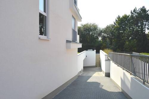 Einfahrt Tiefgarage (1) - 