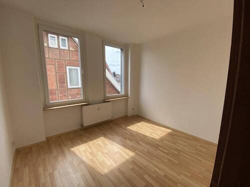 Bild 1 - Top geschnittene, helle 2 Zimmer Wohnung in Neustadt bei Coburg