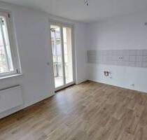 3-R-Wohnung mit großer Küche und Balkon im 2.OG - Dessau-Roßlau Innenstadt