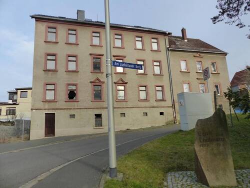 beide Häuser - 1 Zimmer Mehrfamilienhaus, Wohnhaus in Oschatz