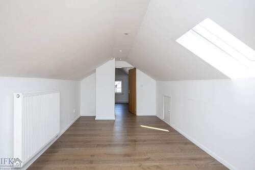 DG Zimmer 2 Durchgangszimmer - 