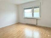 Schlafzimmer - Etagenwohnung mit 73,00 m&sup2; in Hattersheim am Main zum Kaufen