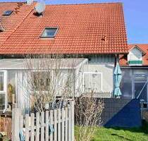 Renovierungsbedürftige Doppelhaushälfte mit beheizbarem Wintergarten - Haag an der Amper