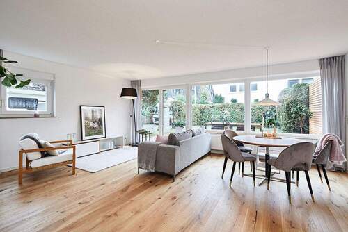 Offener Wohn-Essbereich - 5 Zimmer Reihenmittelhaus in Erlangen