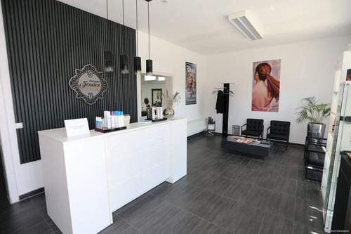 Gewerbefläche im EG - 