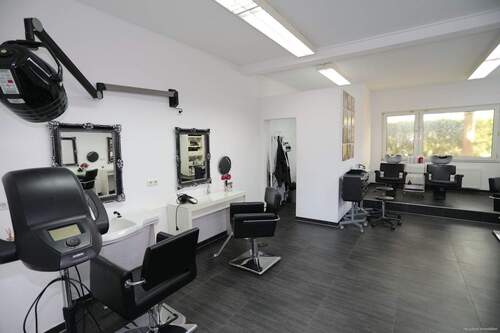 Gewerbefläche im EG - 