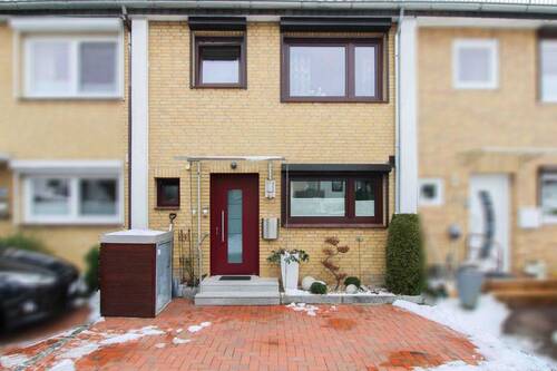 Straßenansicht - 