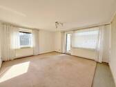 Wohn- und Esszimmer - 