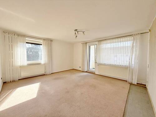Wohn- und Esszimmer - 