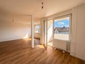 Essbereich und Wohnzimmer - 3 Zimmer Etagenwohnung zum Kaufen in Ettenheim