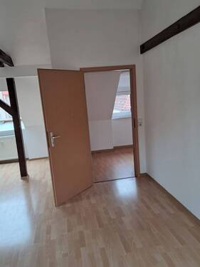 Wohnzimmer I - Etagenwohnung mit 62,60 m² in Eilenburg zur Miete