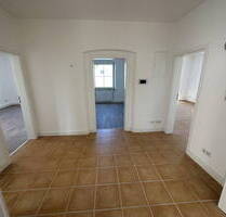 Renov. & Zentral 95qm 3-Zimmer Wng tolle Wohnküche 3er WG-geeignet mit Garten in Amberg