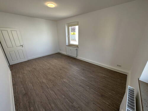 Raum 2: 19 qm - 3 Zimmer Etagenwohnung in Amberg
