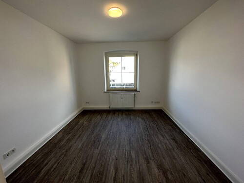 Raum 3: 14 qm - Etagenwohnung mit 95,00 m&sup2; in Amberg zur Miete