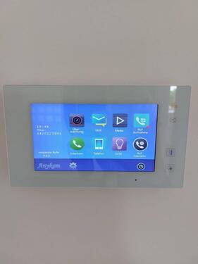 Videoanlage mit Chipöffnung - 