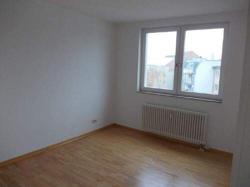 Zimmer 2 - Etagenwohnung mit 69,20 m² in Berlin zur Miete