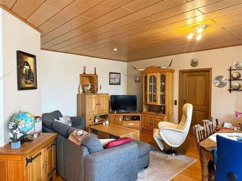 Wohn- und Esszimmer - 2 Zimmer Einfamilienhaus in Neuenhaus