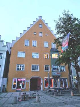 20240929_190336.jpg - Gewerbeeinheit - EG - Theresienstraße - Ingolstadt