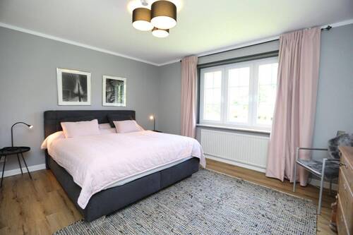 Bild 2 - 7 Zimmer Mehrfamilienhaus, Wohnhaus zum Kaufen in Aventoft