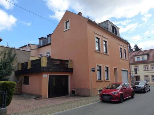 Hausansicht - Stadthaus im Zentrum von Mügeln zu verkaufen